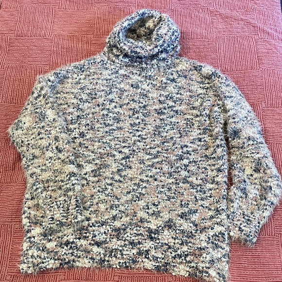 Lost + Wander fuzzy Speckled Turtleneck oversized Sweater - Picture 1 of 14